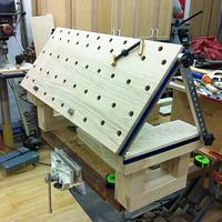 Bench top carving bench