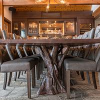 Walnut dining table - Project by WestCoast Arts