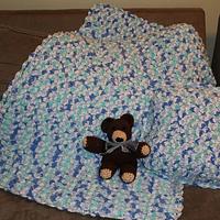 Baby Bubbles Blanket & Pillow with "Beary" Cute Bear - Project by Denise