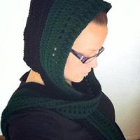 Ivy Hood - Pixie Scarf - Project by CrochetOlé