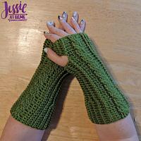 Cabled Mitts