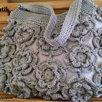 Silver flower bag - Project by Farida Cahyaning Ati