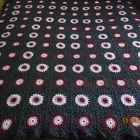 Sunburst Granny Square Afghan - Project by Vorlicek