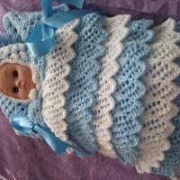 Blue boy nest and hat - Project by mobilecrafts