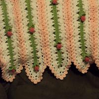 ROSE BUD BABY BLANKET - Project by Marlene