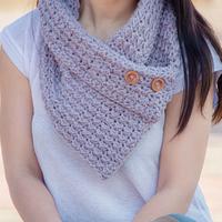 downtown button cowl - Project by jane