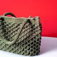 Crocodile stitch handbag