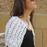 Crocheted White Shrug, Wedding Crocodile Shrug, Wedding Capelet, Elegant Bridal Accessory