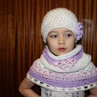 Crochet snood and hat - Project by Dessy