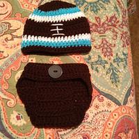 Football themed newborn hat & diapercover - Project by Susan Isaac 