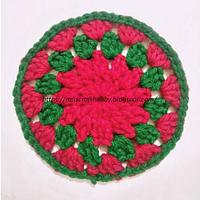 Christmas Themed Crochet Coaster - Project by rajiscrafthobby