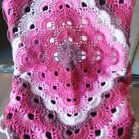 Autumn Rose Virus Blanket - Project by Lynn46