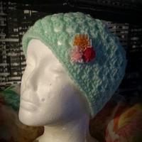 Mint green ladies granny stitch hat - Project by Emma Stone