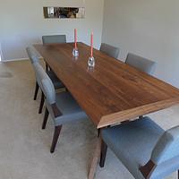 walnut table - Project by Toothpick