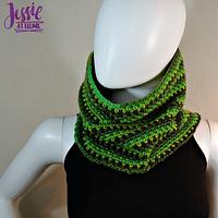 Green Gradient Cowl - Project by JessieAtHome
