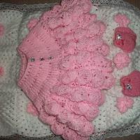 matinee set with crochet blanket - Project by mobilecrafts