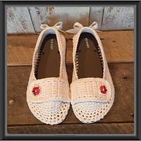 Flip Flop Slippers with Button Strap and Heel Bows