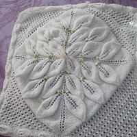 3 row leaf blanket - Project by mobilecrafts