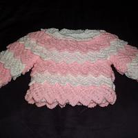 crochet frilled jumper - Project by mobilecrafts