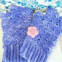 Fingerless gloves