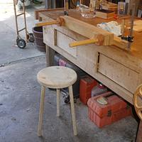 Stool for the Moxon vise.