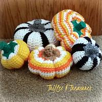 Candy Corn Pumpkins - Project by tkulling