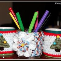 Crochet cup cozy - Project by Dessy
