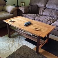 Oak and walnut coffee table - Project by Nick Endle