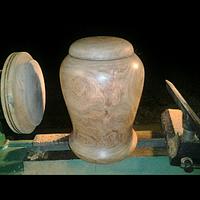 mesquite urn  - Project by Monchichi