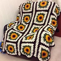 Sunflower afghan - Project by MamaLou60