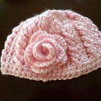 Baby beanie - Project by Lisa Crispin