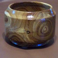 Solid Catapla Bowl - Project by Wheaties  -  Bruce A Wheatcroft   ( BAW Woodworking) 