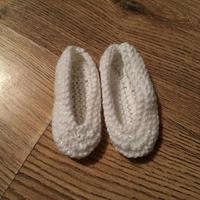 Newborn shoes and booties 