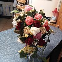 WEDDING BOUQUET AND GARTER - Project by flamingfountain1