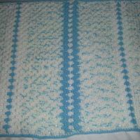Crochet Blanket for a boy - Project by mobilecrafts