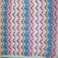 Own pattern Baby Blanket - Project by mobilecrafts