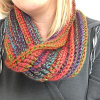 Topsy Turvy Möbius Cowl