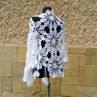 Wedding Shawl, Bridal White Shawl, Lace Bridesmaid Fashion, Crochet Wedding Cape