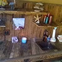 Rustic Pallet Wood Bar