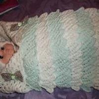 mint bling crochet nest - Project by mobilecrafts