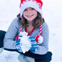 Noelle holiday hat - Project by Paulina youneediknit