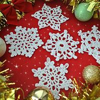 5 Free Crochet Snowflake Patterns - Project by janegreen