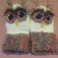 Winking Owl hat & mitts set