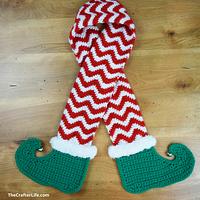 Jingle Bells Elf Scarf - Project by Chelsea