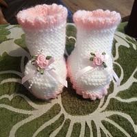 more newborn shoes and booties 