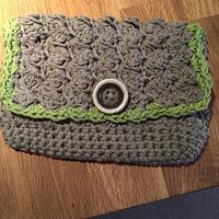 Crochet Clutch Bag - Project by Rubyred0825