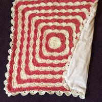 Fluffy meringue stitch baby blanket - Project by hookergirl