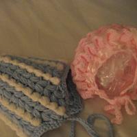 Crochet Hats - Project by mobilecrafts