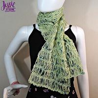 Unchained Scarf - Project by JessieAtHome