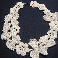 Irish crochet necklace - Project by hammerhead